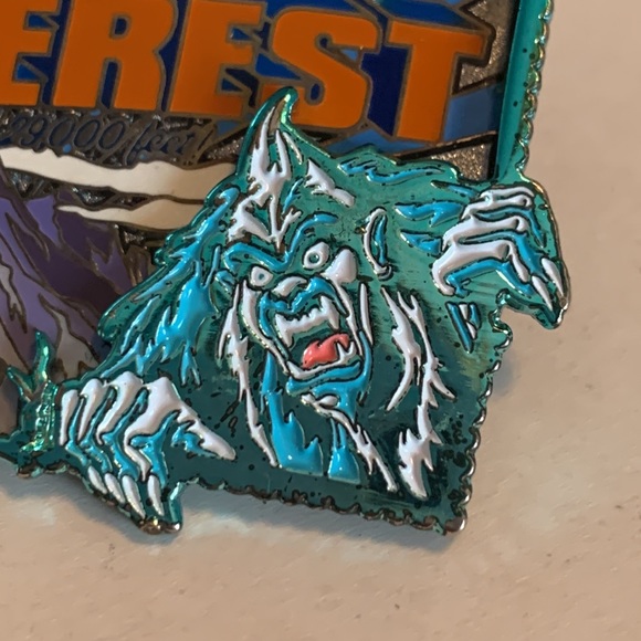Disney Expedition Everest Official Trading Pin - Picture 5 of 6